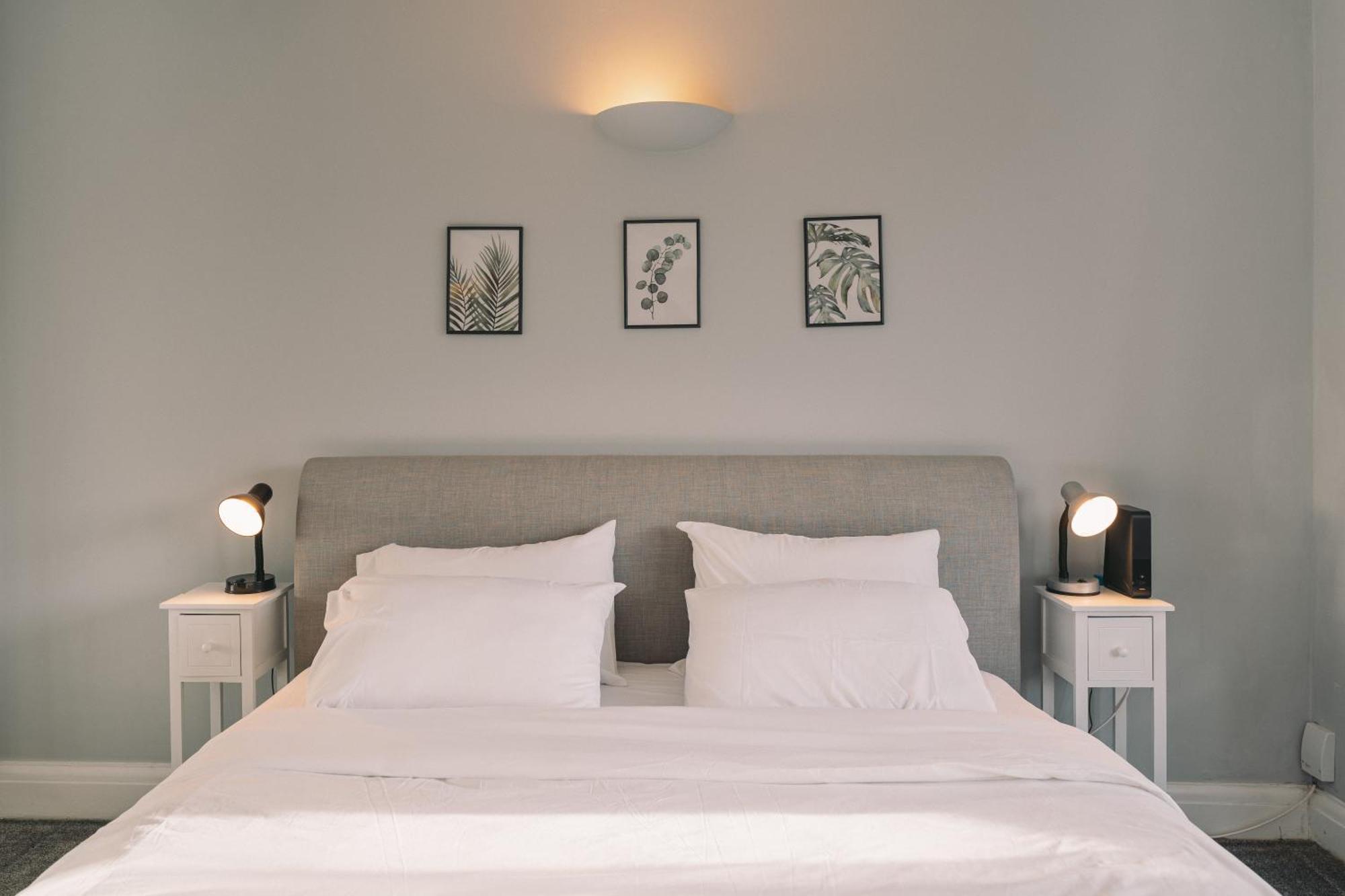 Appartamento Modern Flat By The Underground. Londra Esterno foto