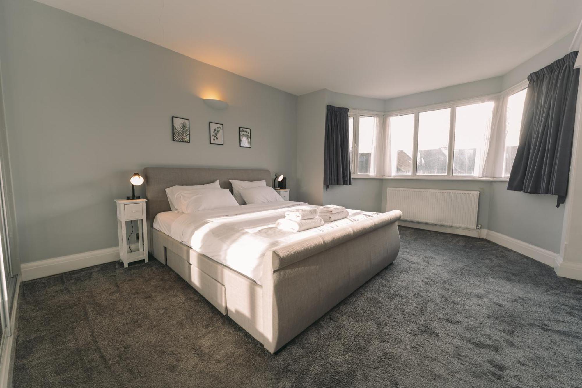 Appartamento Modern Flat By The Underground. Londra Esterno foto
