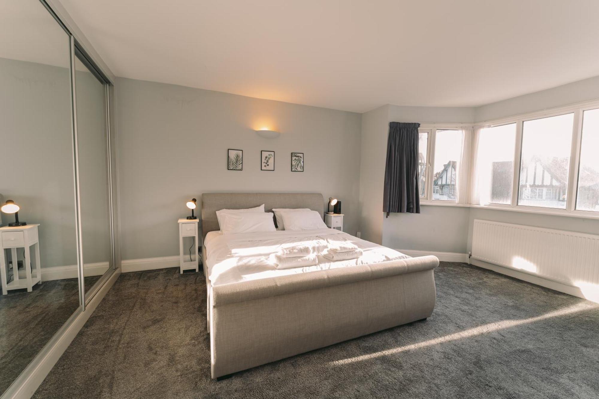 Appartamento Modern Flat By The Underground. Londra Esterno foto